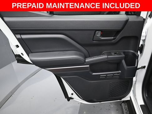 Certified 2026 Toyota 4Runner SR5 AWD/4WD image 27