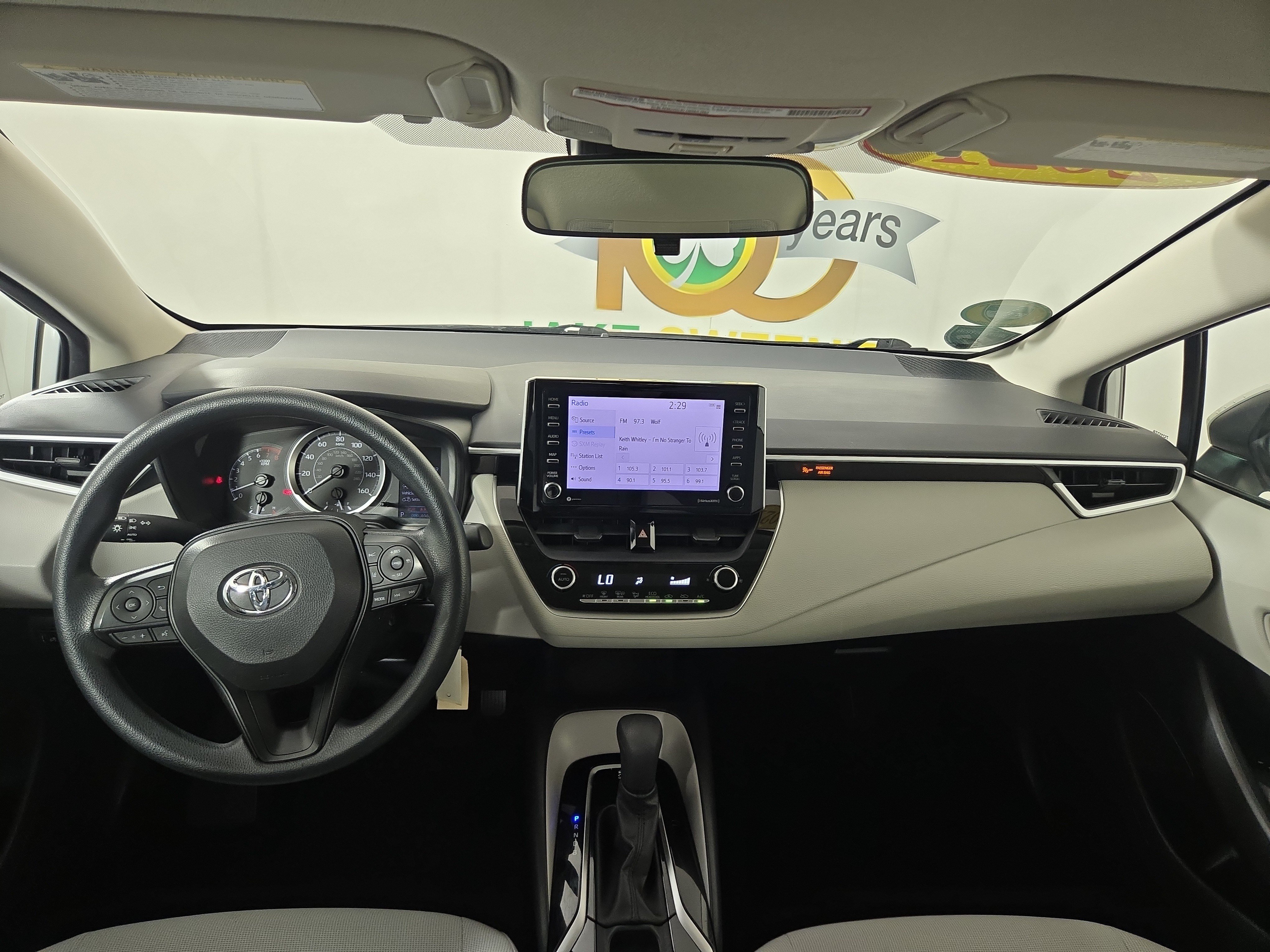 Used 2021 Toyota Corolla LE FWD image 13