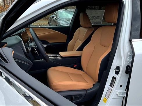 New 2026 Lexus RX 350h image 9