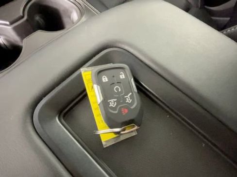Used 2020 Chevrolet Tahoe LT AWD/4WD image 30