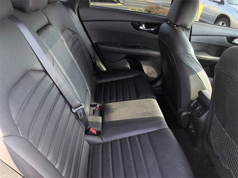 Used 2024 Kia Forte GT w/ GT2 Package image 11