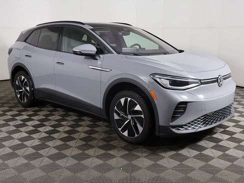 Used 2021 Volkswagen ID.4 Pro S image 2