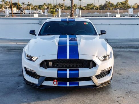 Used 2017 Ford Mustang Shelby GT350 w/ Electronics Package RWD image 3