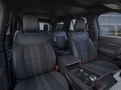 New 2026 Ford Explorer ST-Line w/ ST-Line Street Pack RWD image 33