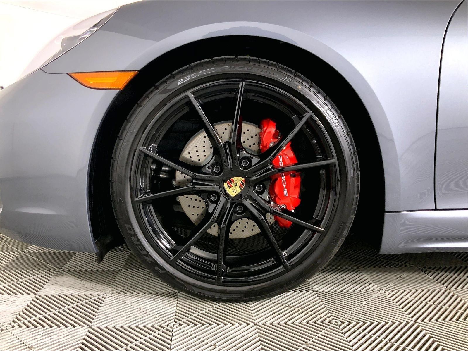 Used 2025 Porsche 718 Cayman S RWD image 23