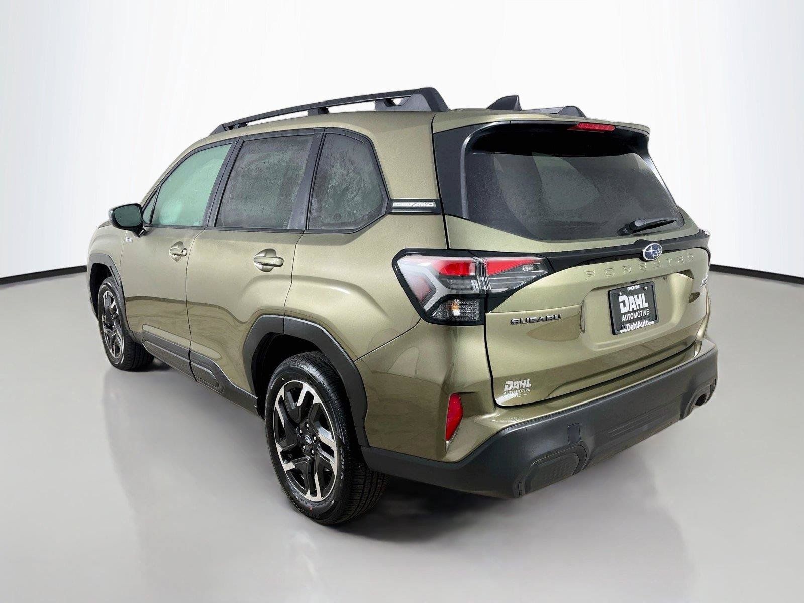 New 2026 Subaru Forester Touring AWD/4WD image 10
