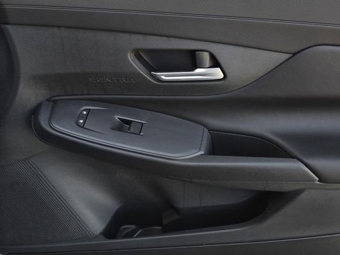 New 2026 Nissan Sentra SV image 8