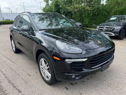Used 2018 Porsche Cayenne AWD/4WD image 4