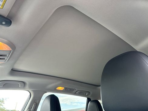 Used 2023 Subaru Ascent Limited w/ Technology Package image 9