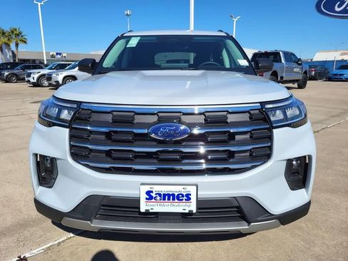 New 2026 Ford Explorer Active w/ Active Comfort Package image 11