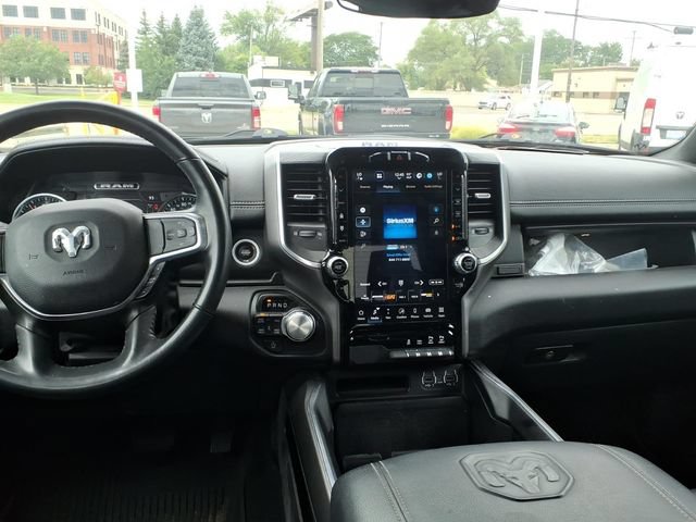 Used 2023 RAM 1500 Laramie AWD/4WD image 12