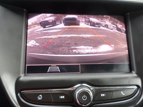 Used 2022 Chevrolet TrailBlazer LT w/ LPO, Blackout Package image 12