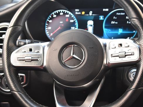 Used 2022 Mercedes-Benz GLC 300 4MATIC w/ AMG Line image 27
