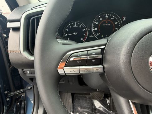Used 2026 MAZDA CX-50 AWD 2.5 S w/ Premium Package image 12