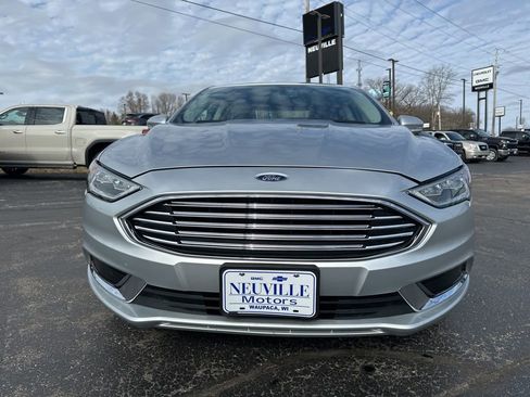 Used 2018 Ford Fusion SE w/ Fusion SE Technology Package image 8