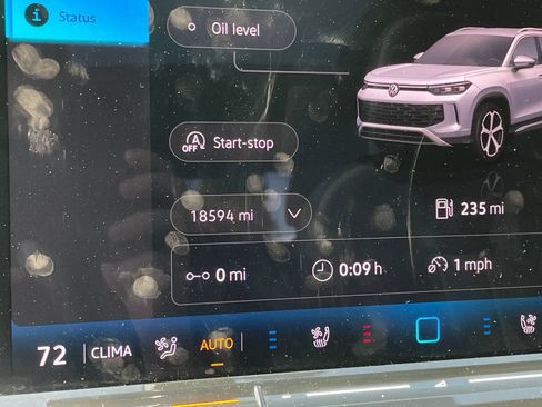 Certified 2025 Volkswagen Tiguan SEL R-Line AWD/4WD image 19