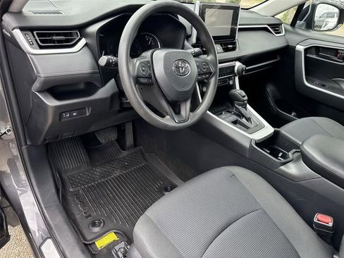 Used 2024 Toyota RAV4 LE FWD image 10