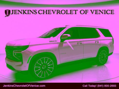 Used 2025 Chevrolet Tahoe High Country AWD/4WD image 10