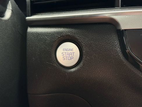 Certified 2024 Kia Sorento S image 18