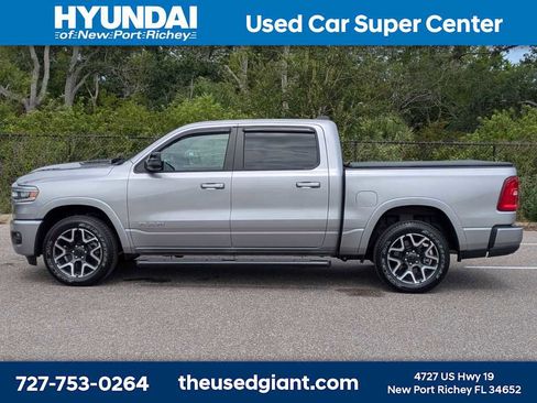 Used 2025 RAM 1500 Laramie w/ Sport Appearance Package AWD/4WD image 2