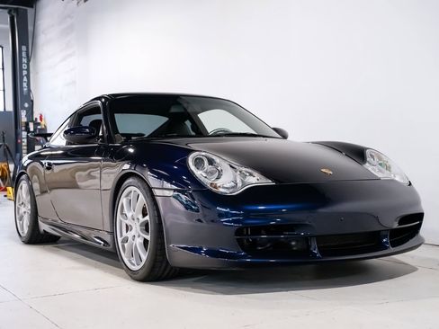 Used 2004 Porsche 911 GT3 RWD image 38