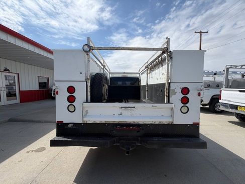 Used 2014 Ford F550 4x4 Crew Cab Super Duty image 7