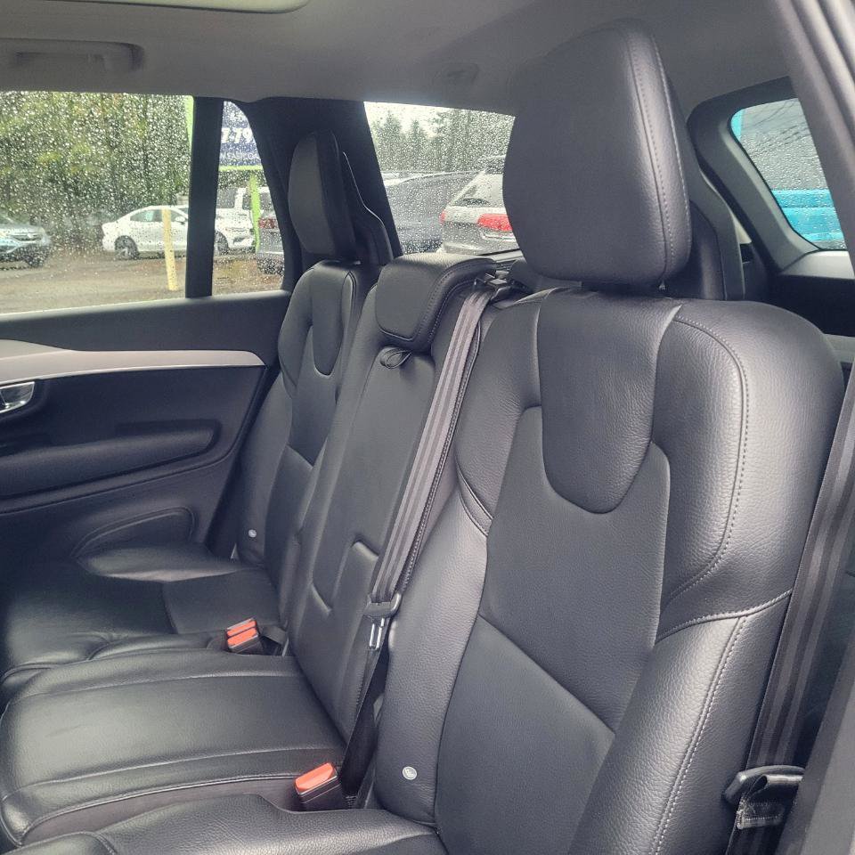 Used 2016 Volvo XC90 T5 Momentum AWD/4WD image 35