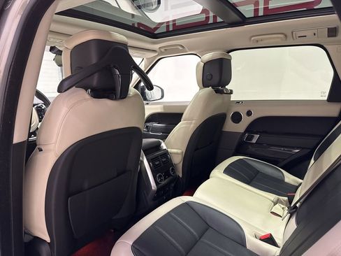 Used 2019 Land Rover Range Rover Sport Autobiography image 28