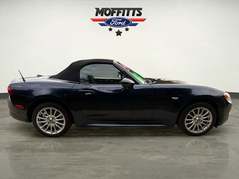 Used 2019 FIAT 124 Spider Classica w/ Technology Group image 4