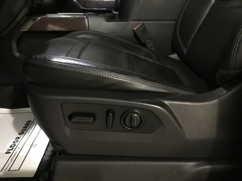 Used 2021 GMC Sierra 2500 Denali w/ Denali Black Diamond Edition image 37