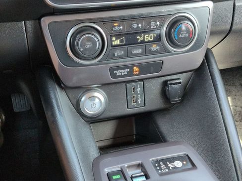 Used 2020 Nissan Leaf S FWD image 26