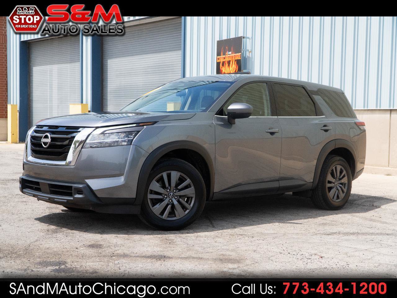 Used 2022 Nissan Pathfinder S AWD/4WD image 1