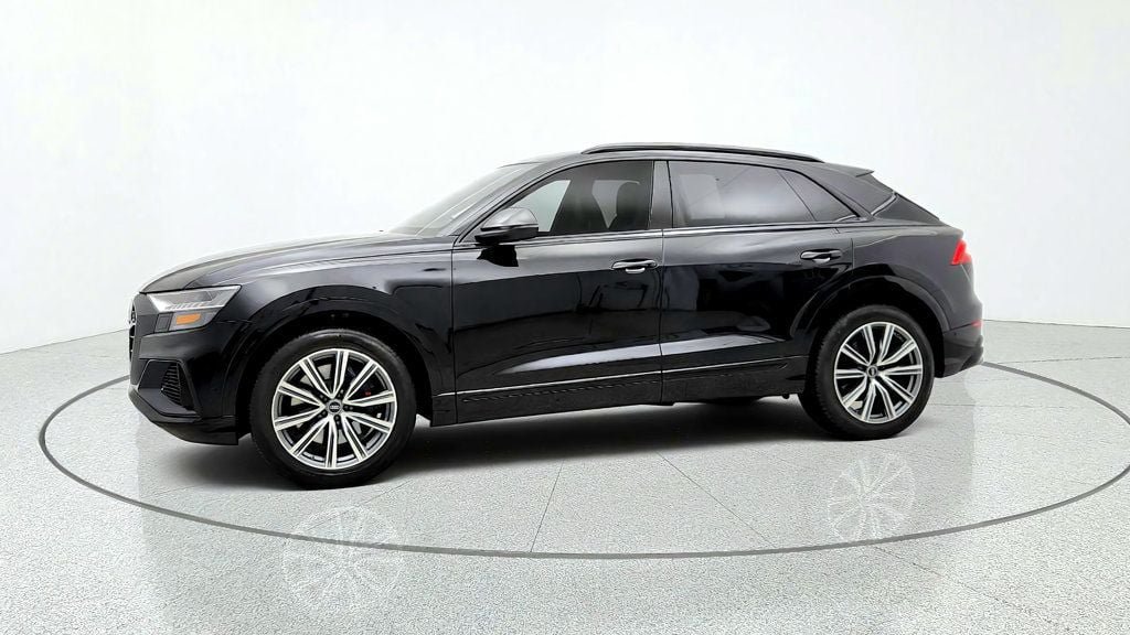 Used 2023 Audi SQ8 Prestige AWD/4WD image 8