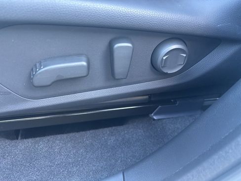 New 2026 Subaru Forester Premium image 18