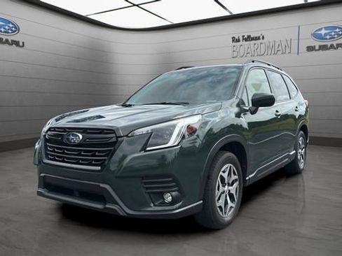 Used 2024 Subaru Forester Premium AWD/4WD image 11