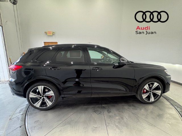 New 2026 Audi SQ5 Premium Plus AWD/4WD image 38