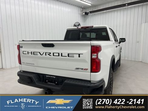 Used 2024 Chevrolet Silverado 1500 ZR2 w/ Technology Package AWD/4WD image 3