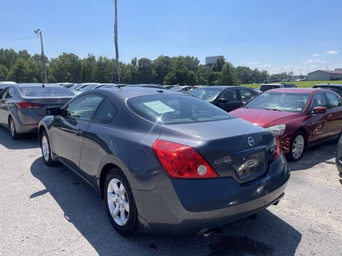 Used 2009 Nissan Altima 2.5 S w/ Premium Pkg FWD image 3