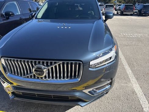 Used 2025 Volvo XC90 T8 Ultra w/ Protection Package Premier image 2