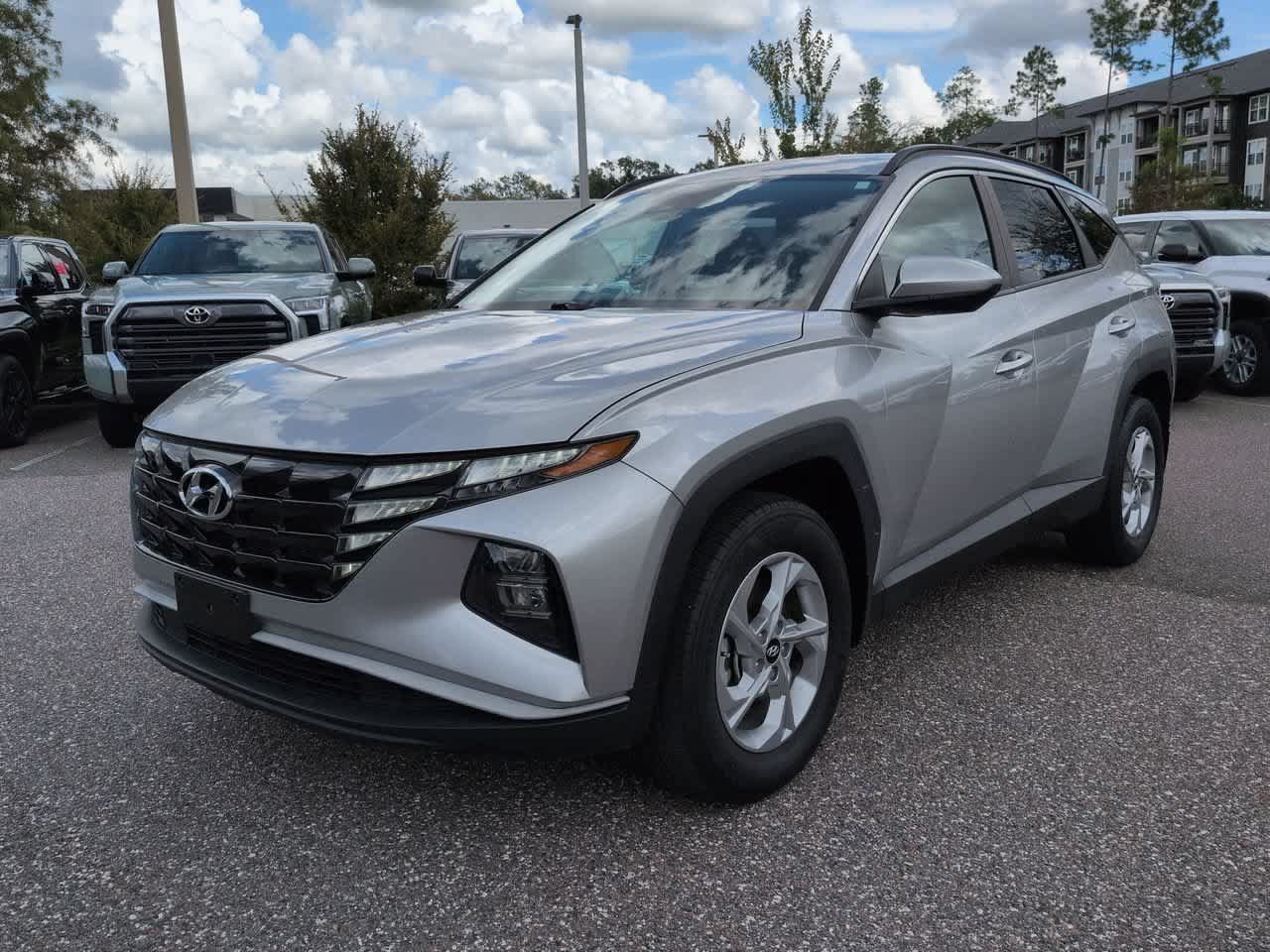 Used 2024 Hyundai Tucson SEL AWD/4WD image 2