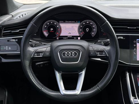 Used 2019 Audi Q8 Prestige w/ Adaptive Chassis Package AWD/4WD image 31
