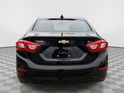 Used 2016 Chevrolet Cruze LT w/ Convenience Package image 6