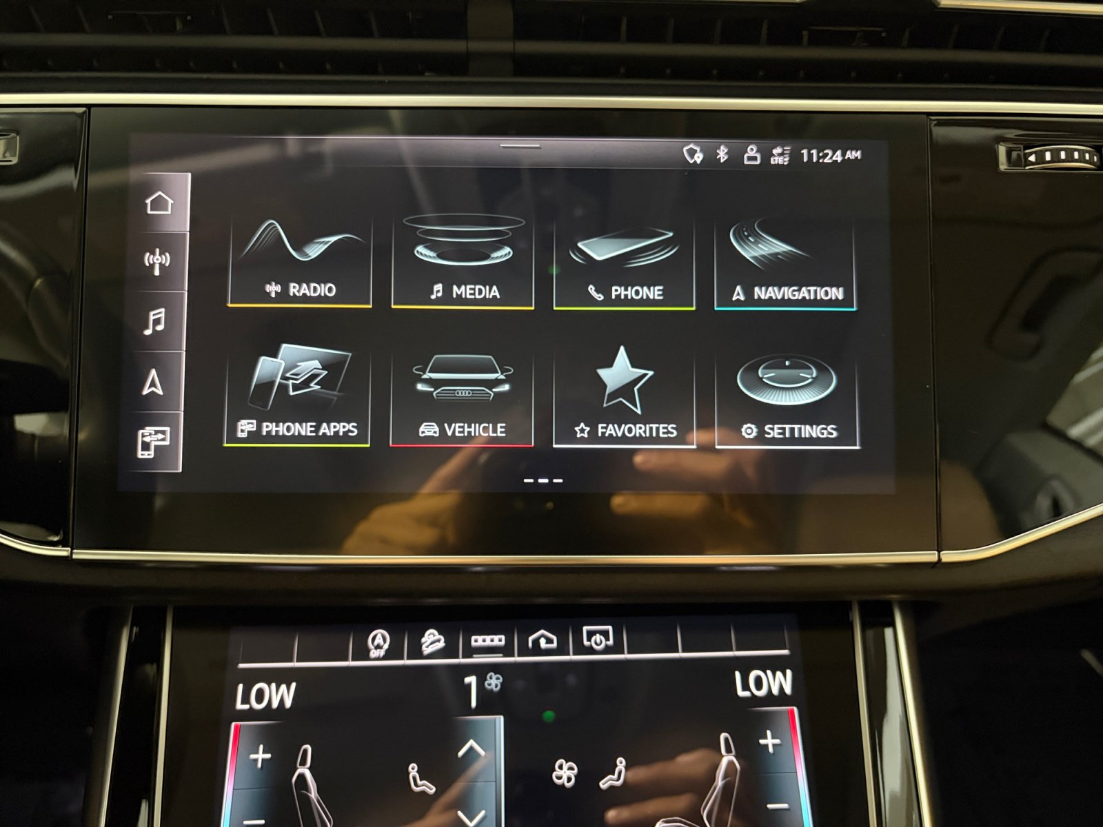 Used 2023 Audi Q8 Premium Plus AWD/4WD image 39