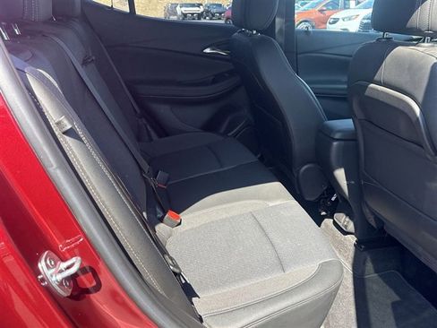 Used 2023 Buick Encore GX Select w/ Sport Touring Package image 25