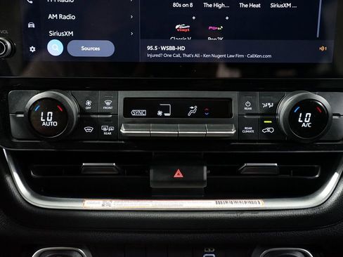 Certified 2025 Toyota Grand Highlander FWD image 20