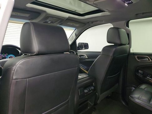 Used 2017 GMC Yukon XL Denali w/ Open Road Package image 12