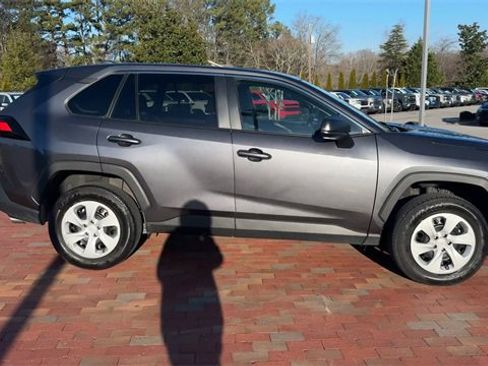 Used 2024 Toyota RAV4 LE image 4