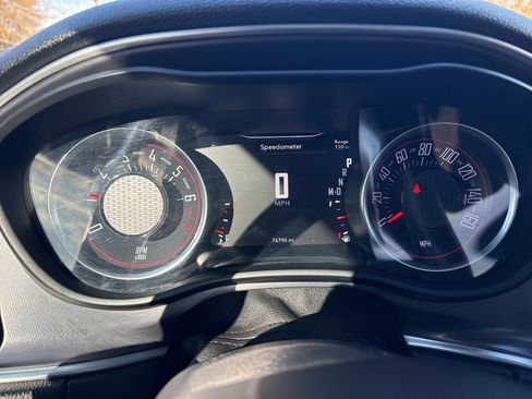 Certified 2019 Dodge Challenger GT w/ Driver Convenience Group image 13