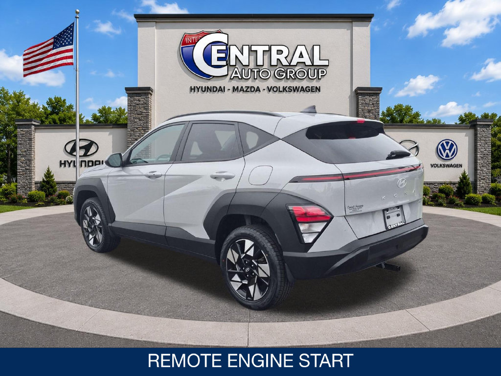 Certified 2025 Hyundai Kona SEL AWD/4WD image 6