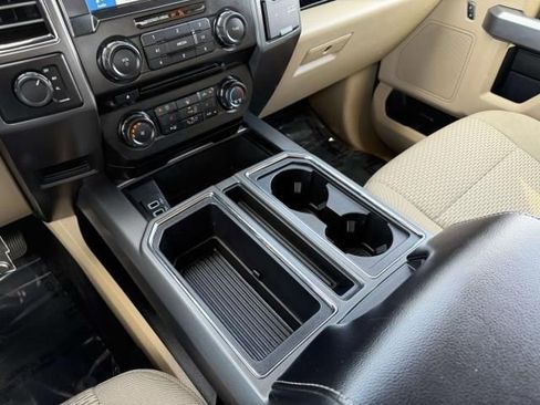 Used 2017 Ford F150 XLT w/ Equipment Group 302A Luxury AWD/4WD image 31